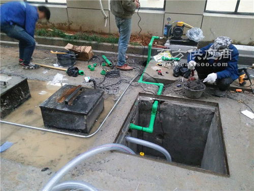 山东荣博源 查看 玉树小型污水处理成套设备图片